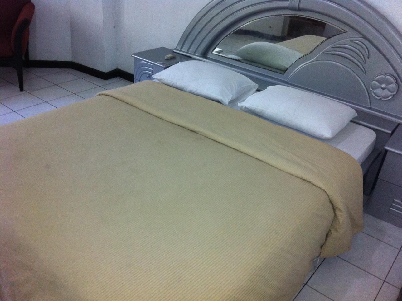 Catellya Guest House Cipaku Bandung Buitenkant foto